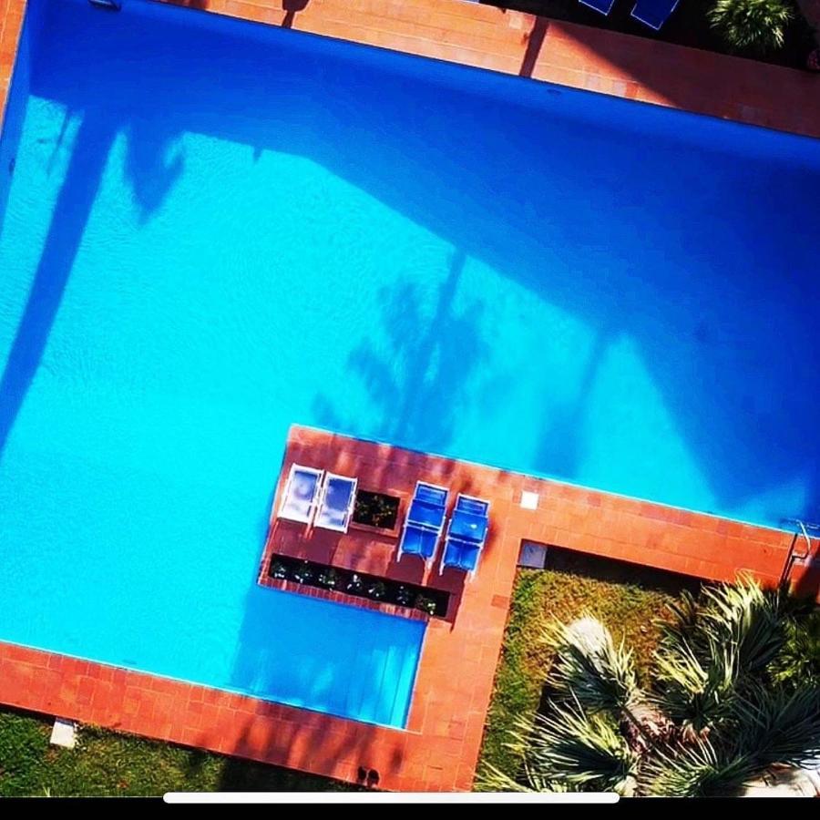 Villa Rosa Luxury Apartment Монделло Екстер'єр фото