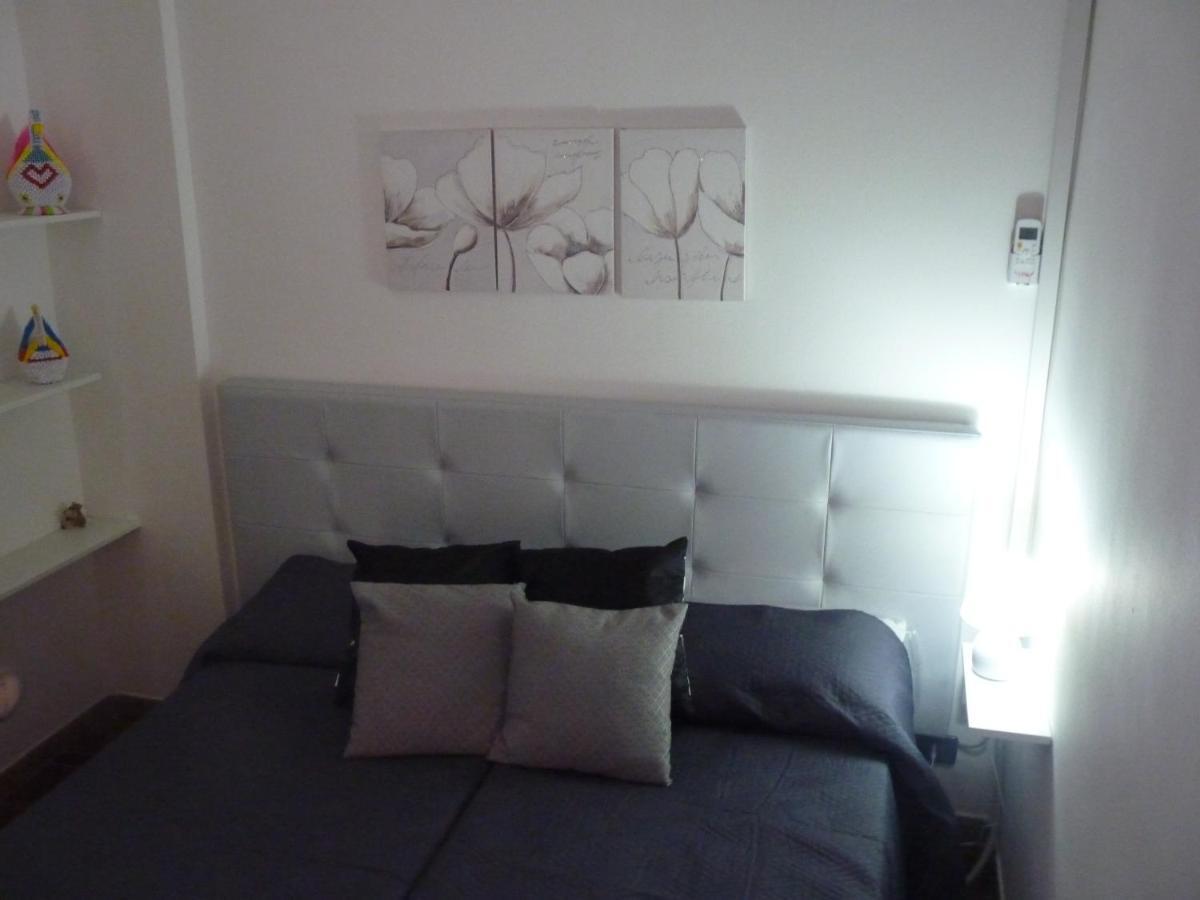 Villa Rosa Luxury Apartment Монделло Екстер'єр фото